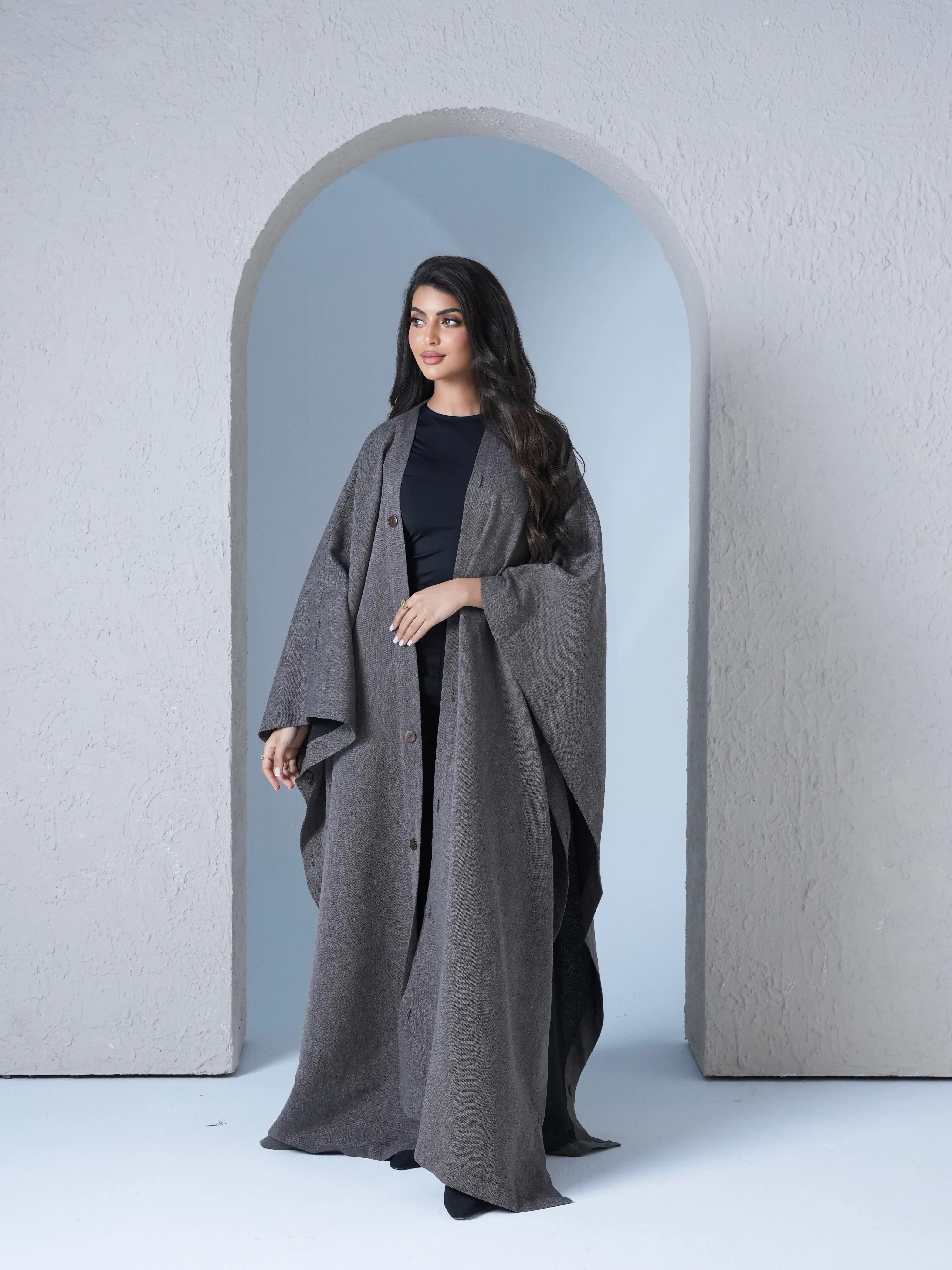 FABULOUS OPEN BISHT ABAYA #532