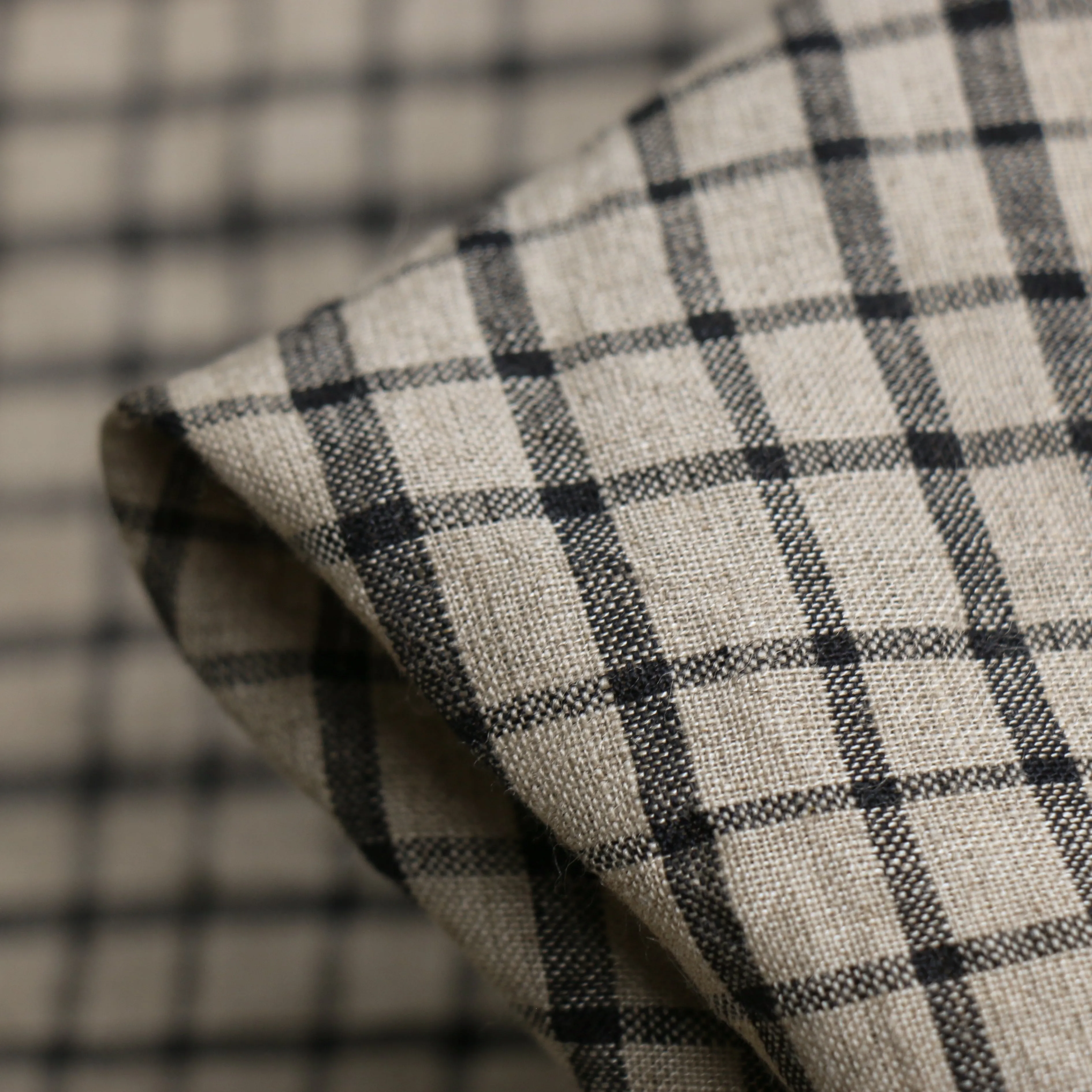 Griglia Black Check Linen