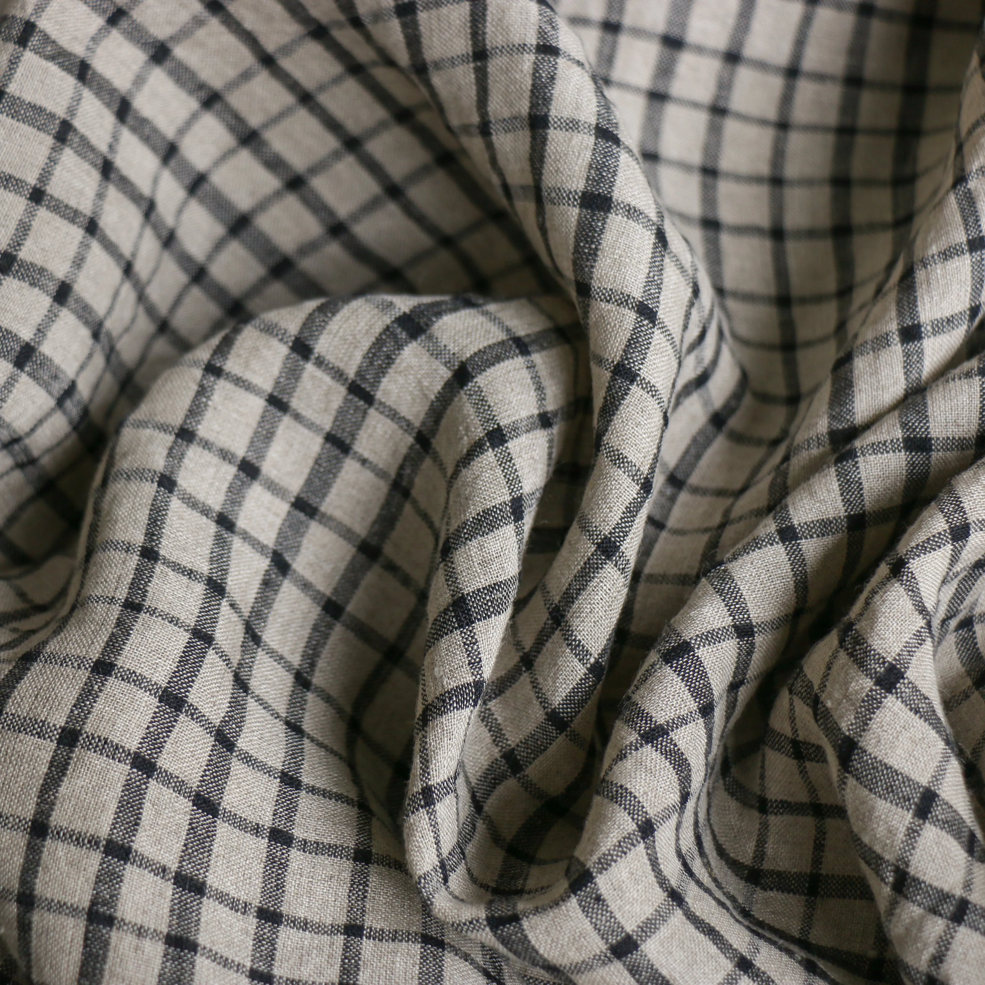 Griglia Black Check Linen