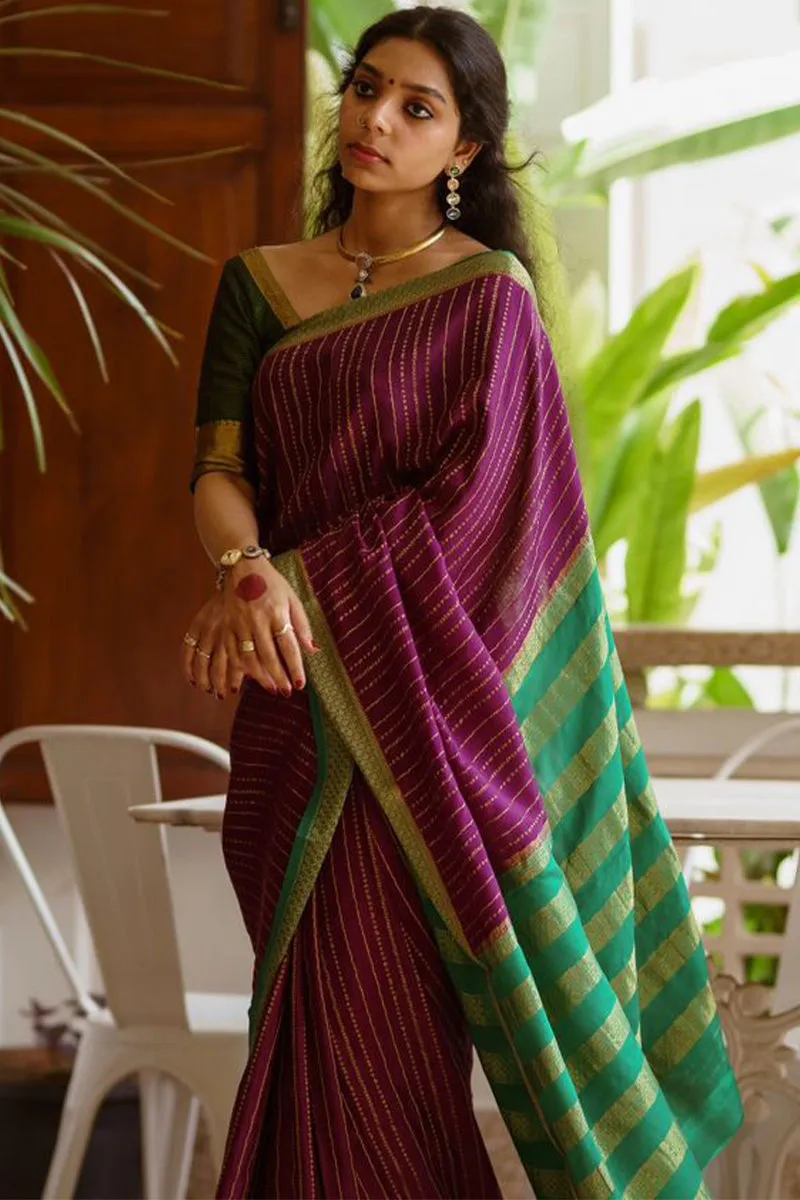 Propinquity Purple Soft Silk Saree With Exuberant Blouse Piece