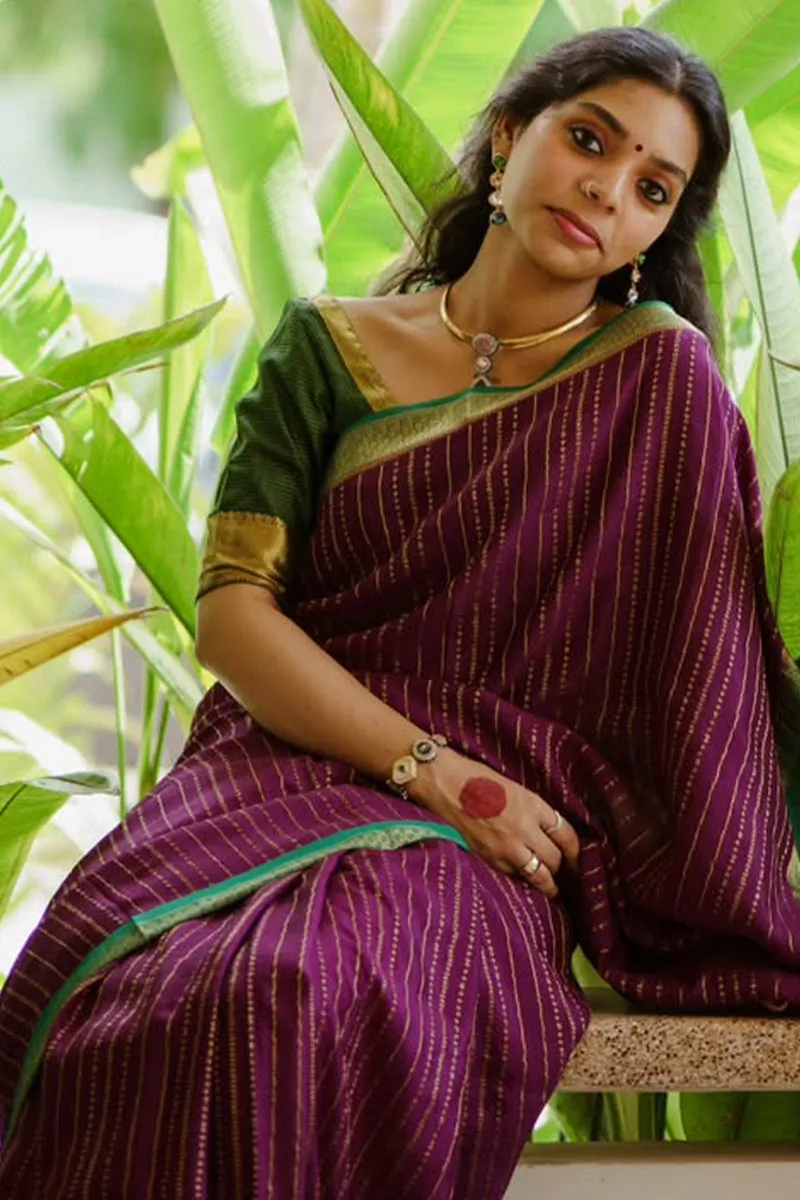 Propinquity Purple Soft Silk Saree With Exuberant Blouse Piece