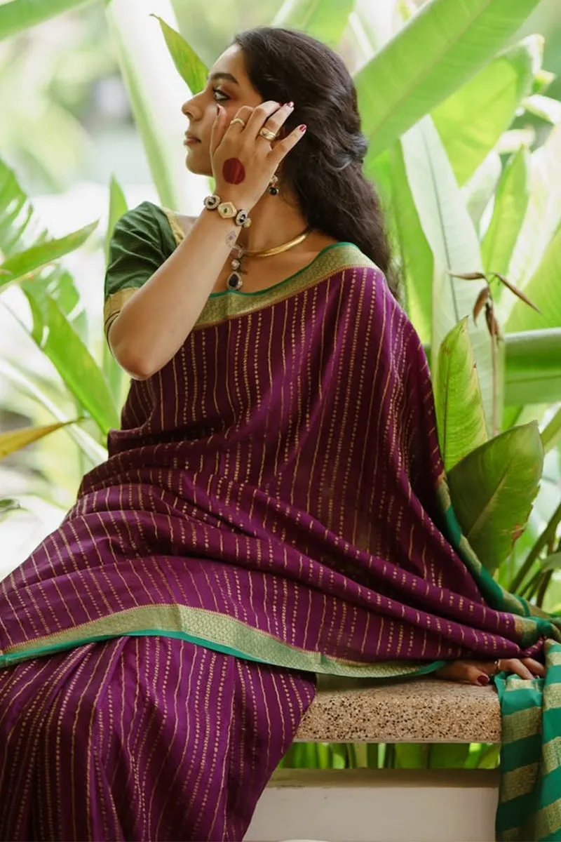 Propinquity Purple Soft Silk Saree With Exuberant Blouse Piece