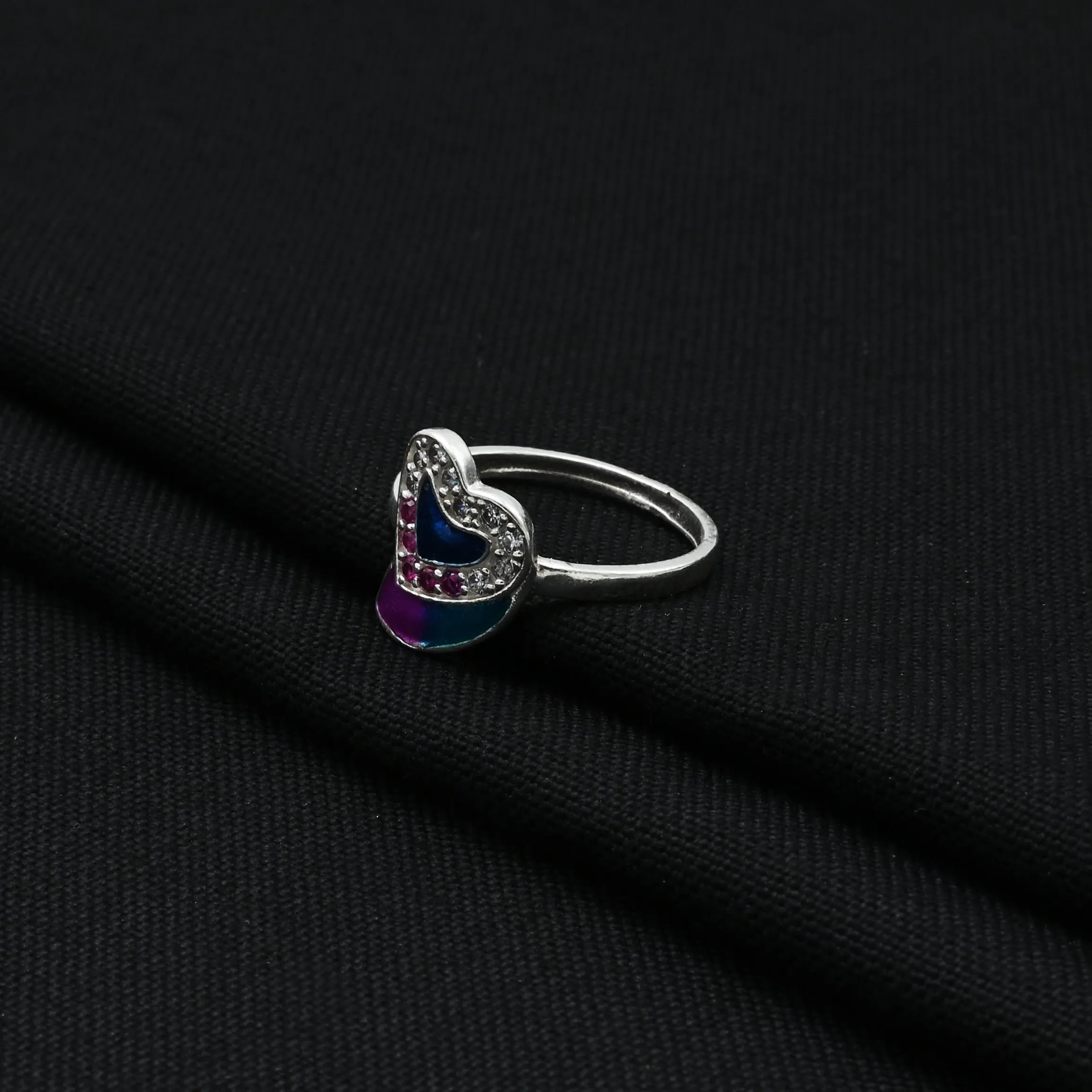 Silver Glamorous Forever Of Blue Heart Ring