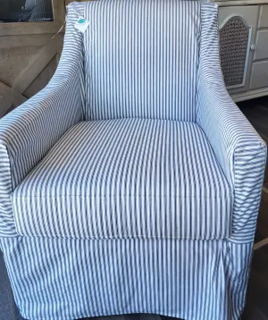 Slipcovered Slim Swivel Chair in Rodanthe Navy