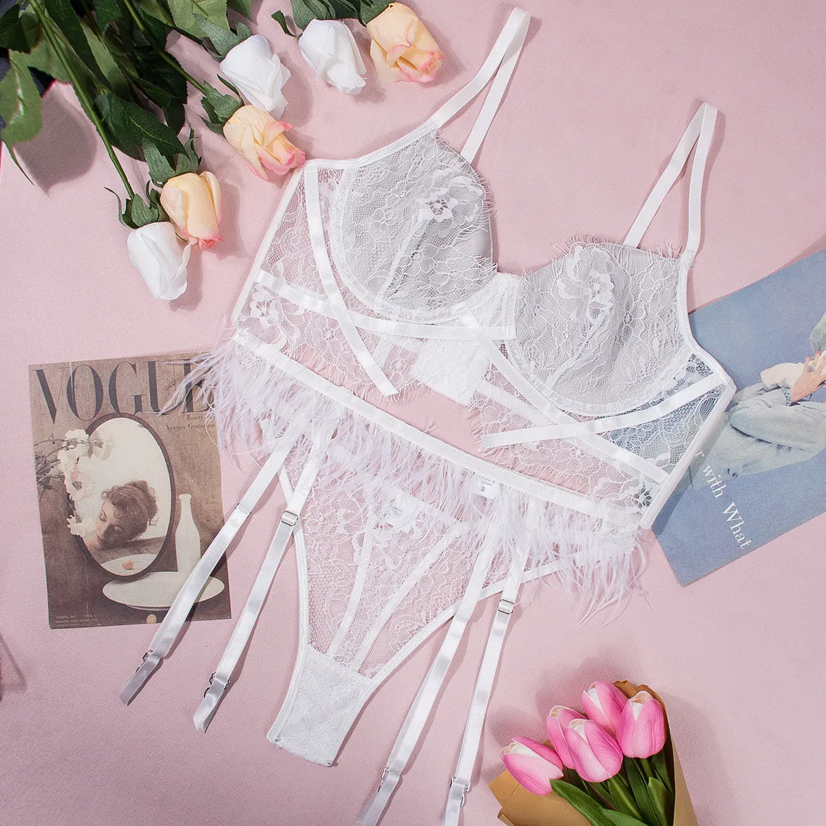 Women's Lace Slim Fit Three-Piece Underwear Set