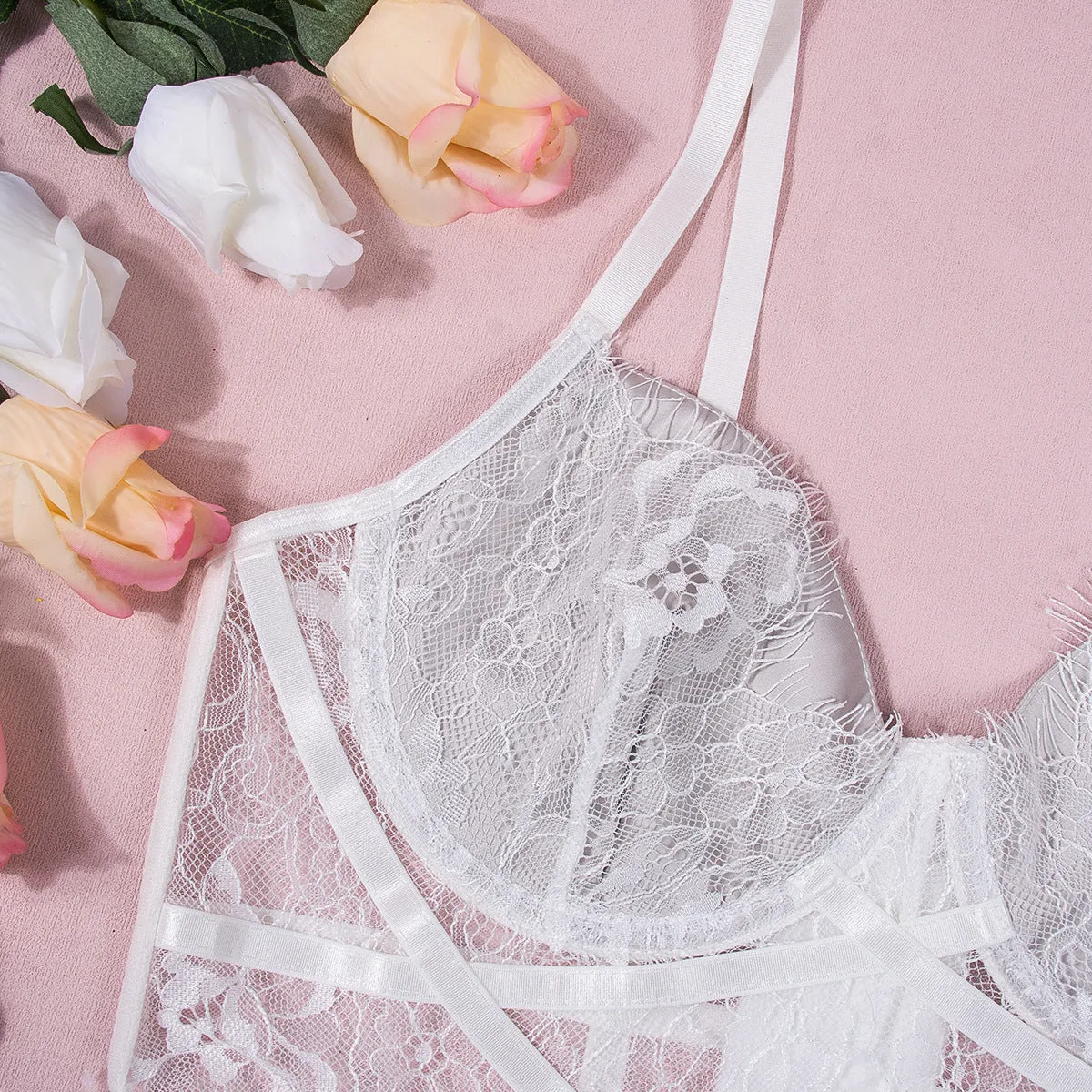 Women's Lace Slim Fit Three-Piece Underwear Set
